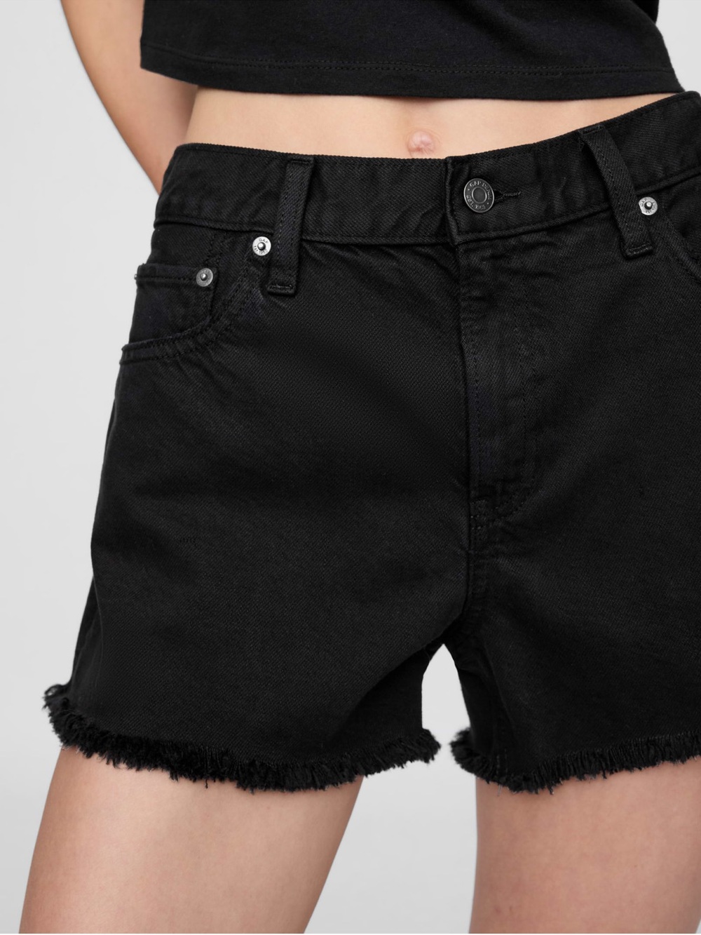 Gap ✨ 4” Mid Rise UltraSoft Relaxed Cutoff Shorts